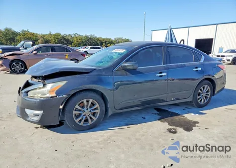 2015 Nissan Altima 2.5 from USA, damaged, VIN 1N4AL3AP2FC471833